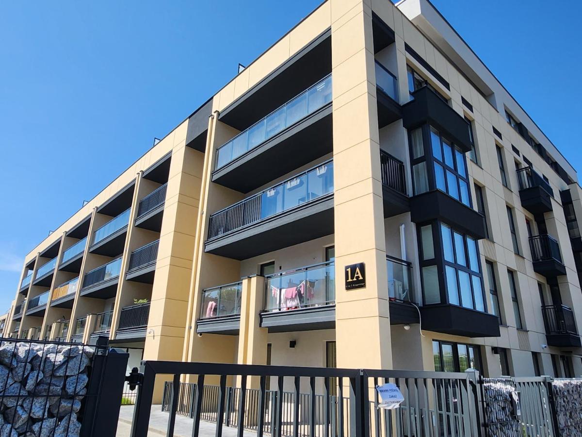Dwa Jelonki, Ul Sciegiennego, Centrum, Garaz, Ogrodek Kielce Exterior foto